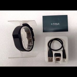 Fitbit Charge HR – Like New