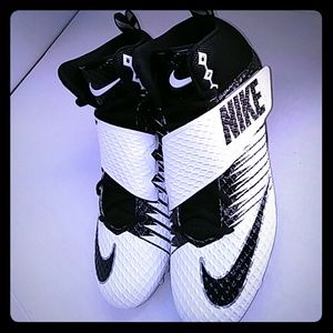 Nike Mens Lunarbeast PRO TD Football Cleats