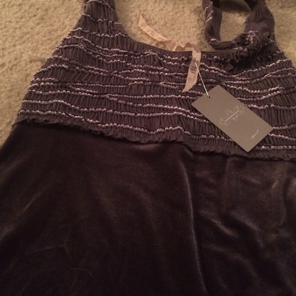 anthropologie purple velvet tank top - Picture 2 of 2