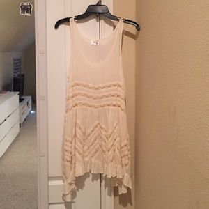 White/cream dress