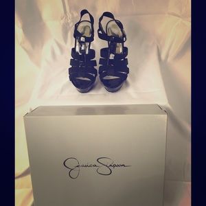 Jessica Simpson Patent Leather Kambodia heels