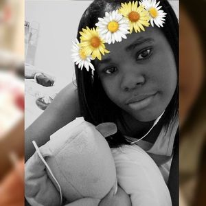 Meet your Posher, Sade