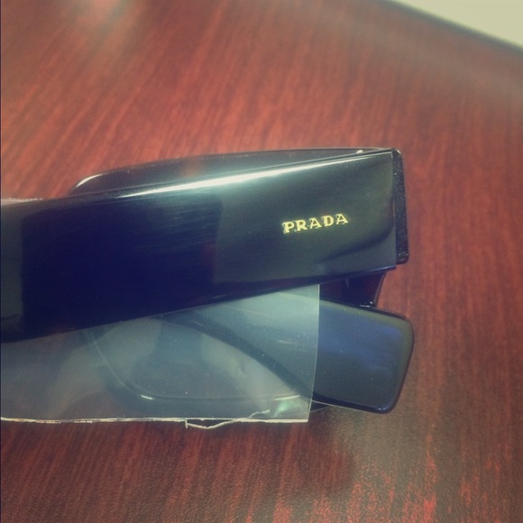Additional pictures of Prada shades