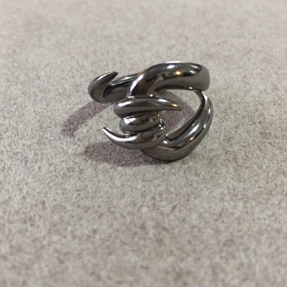 Stephen Webster ring - Picture 2 of 3