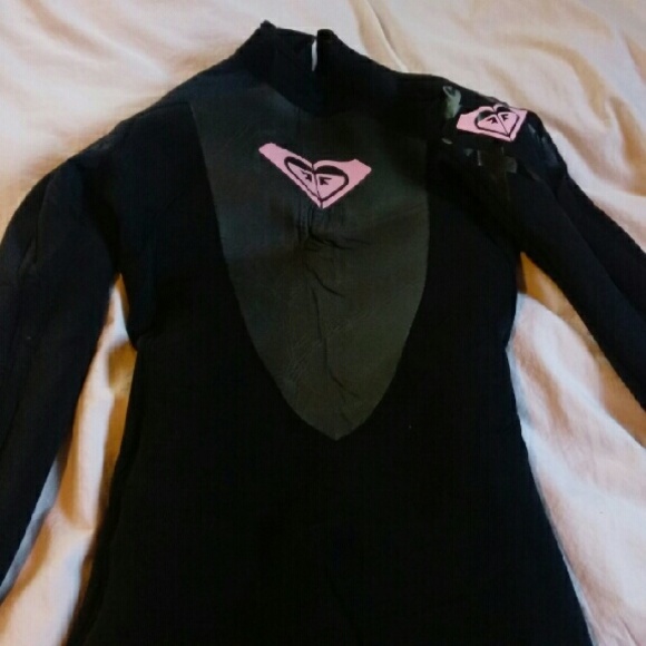 Price Drop! 🌊💧His and Her Wetsuits