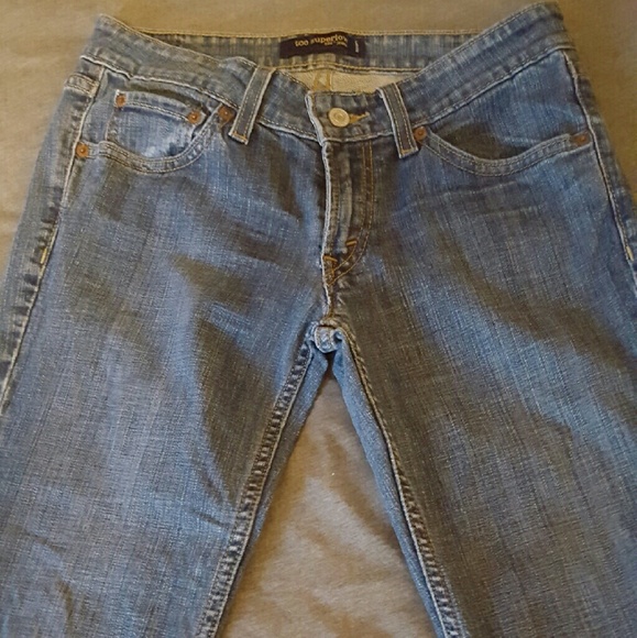 Levi's jeans size 7