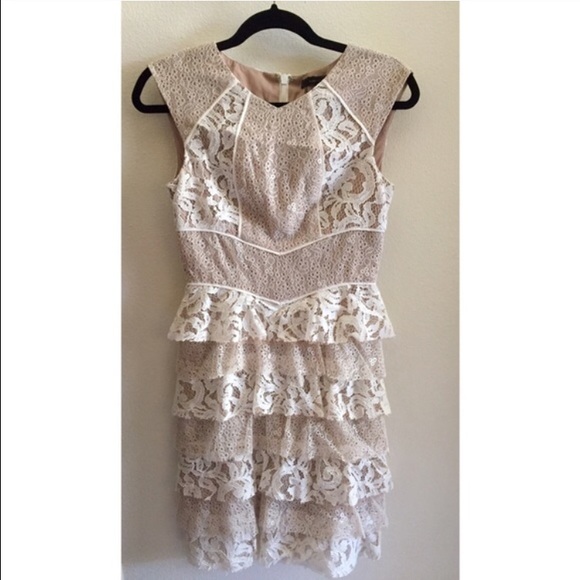 BCBGMaxAzria Lace Cocktail Dress Size 2