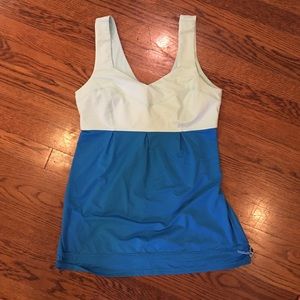 Lululemon "Tame Me Tank": excellent condition