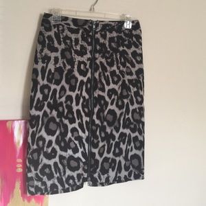 Kendall and Kylie leopard pencil skirt