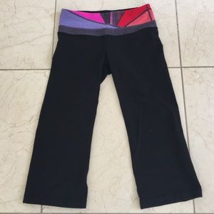 Lululemon crop flare leg yoga pant size small