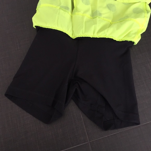 Nike Polka Dot Double Shorts DriFit - Picture 2 of 4