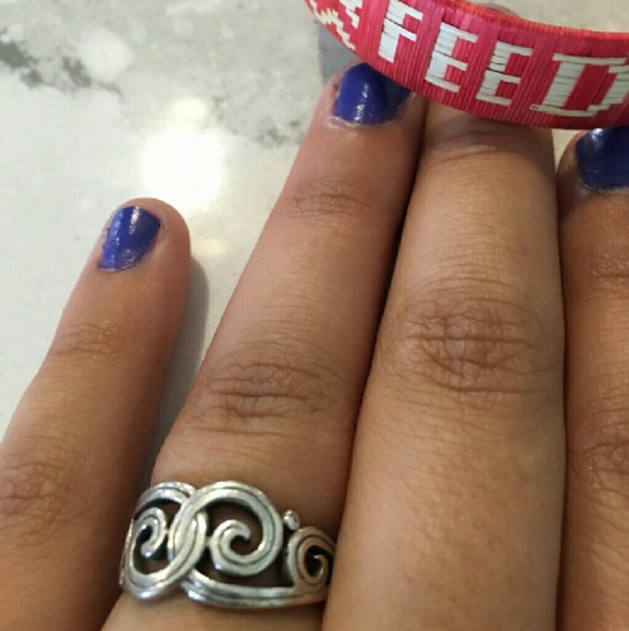 James Avery gentle wave