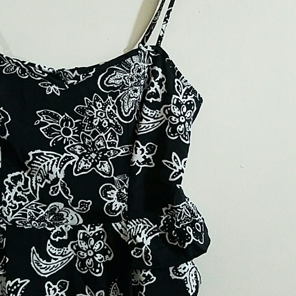 AEO- Flower Print Dress w/pockets