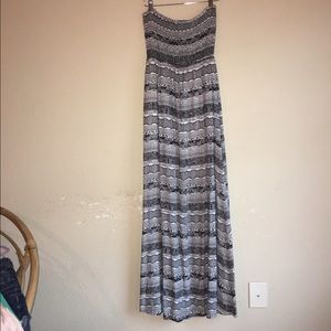 Strapless black and white print Maxi
