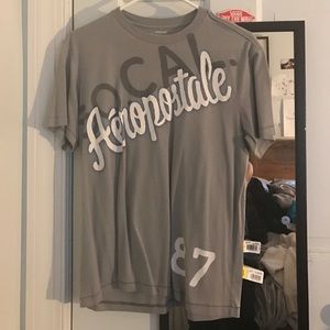 Aeropostale shirt size medium