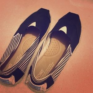 Toms men's shoes