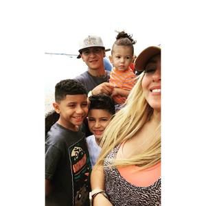 Meet your Posher, Amilee