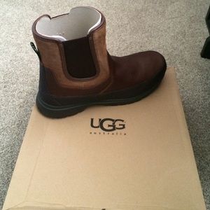 Men's brand new UGG boots
