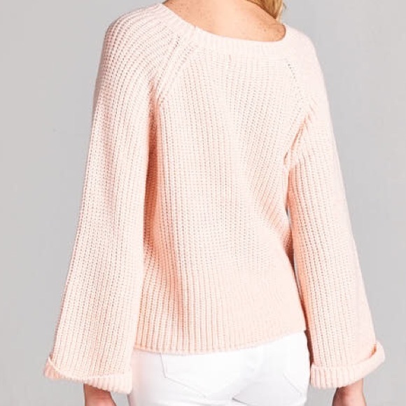 Soft pink loose sweater - Picture 3 of 3