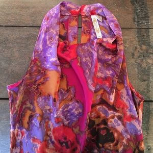 Patterned Blouse Size Medium