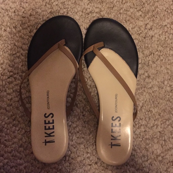 Tkees flip flops