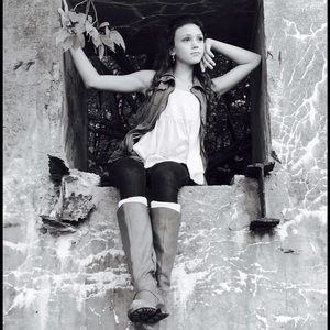 Meet your Posher, Emma