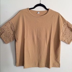 Uniqlo Embroidery Sleeve T-Shirt