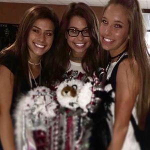 Meet your Posher, Zoie