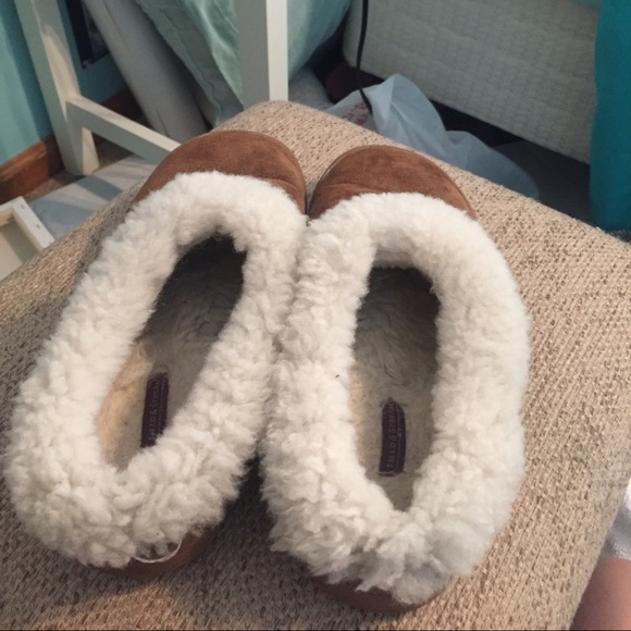 Field & Stream Slippers - Picture 2 of 2