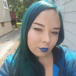 Meet your Posher, Amber