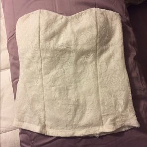 Lace strapless crop top