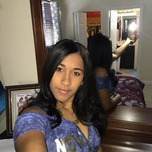 Meet your Posher, Claudia