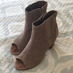 Toms booties
