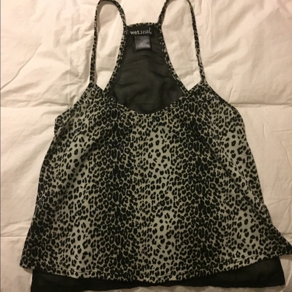 Cheetah print cropped tank