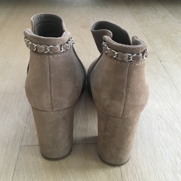 Chanel boots - Picture 3 of 4