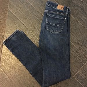 American Eagle dark wash skinnies
