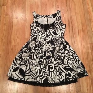 Kenzie Black and White Print Dress