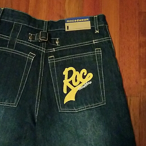 Jeans - Picture 4 of 4