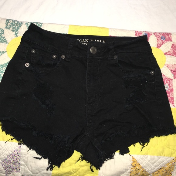 American Eagle black high wasted shorts!