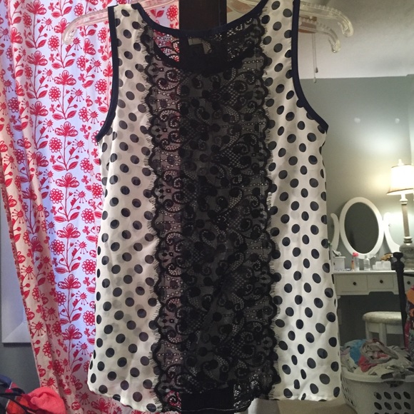 Two polka dot sheer shirts size small - Picture 4 of 4