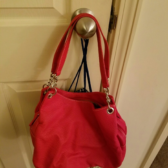 Red handbag - Picture 2 of 2