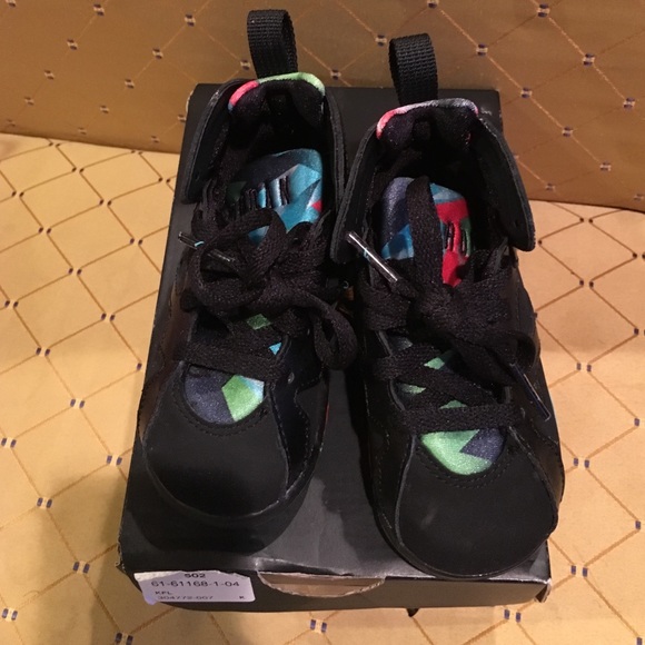 Jordan 7 Retro BT - Picture 2 of 3