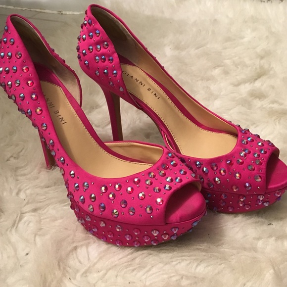 Gianni Bini Platform Heels