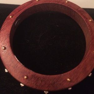 Silpada Wildwood studded bangle