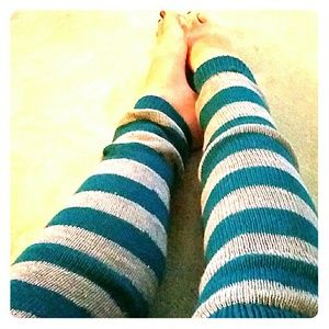 Blue and gray stripped legwarmers