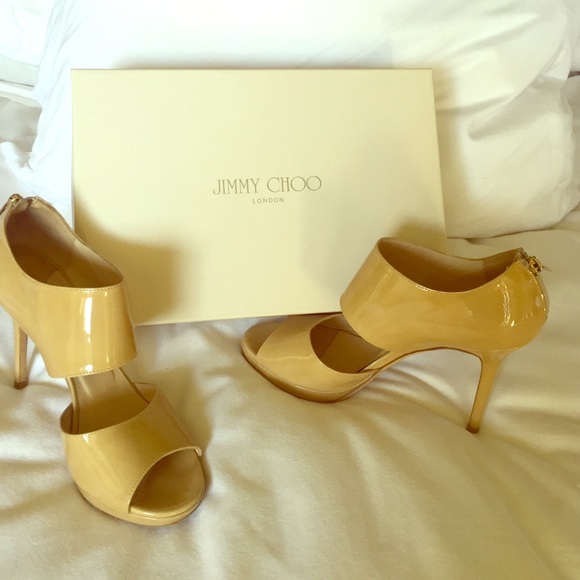 Jimmy Choo pump
