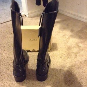 Worn 1 time Black Zara Boot