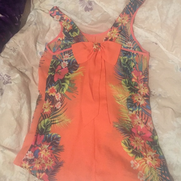 Candie's blouse - Picture 2 of 4