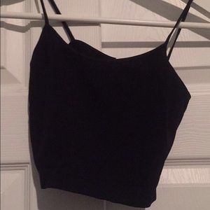 black crop top!!