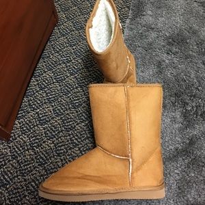 Tan UggLike Boots
